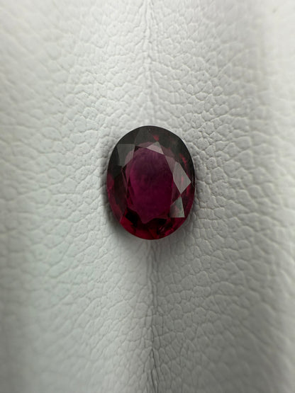 Granat, 0.93 Karat, unbehandelt