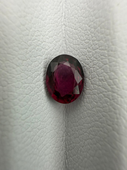 Granat, 0.93 Karat, unbehandelt