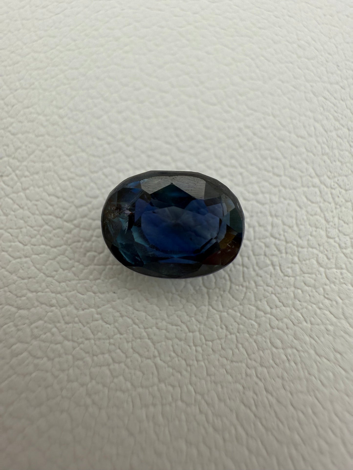 blauer Saphir, 1.50 Karat, unbehandelt