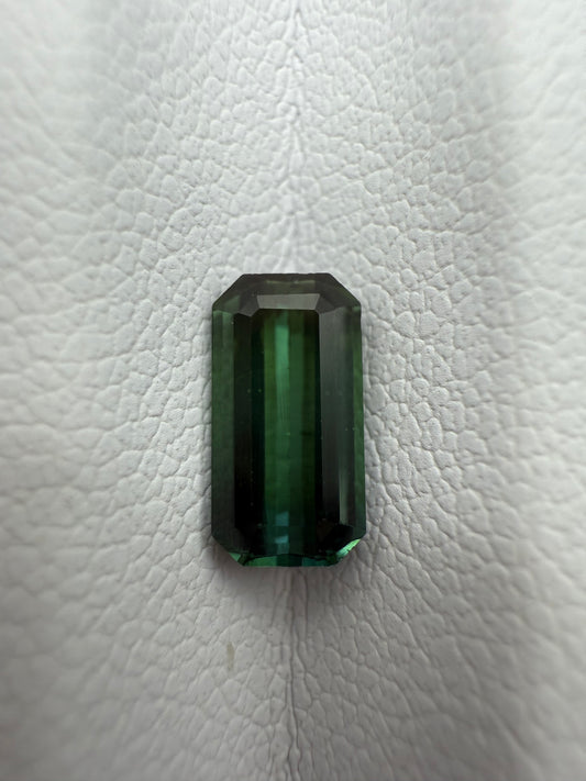 grüner Turmalin, 1.27 Karat, unbehandelt