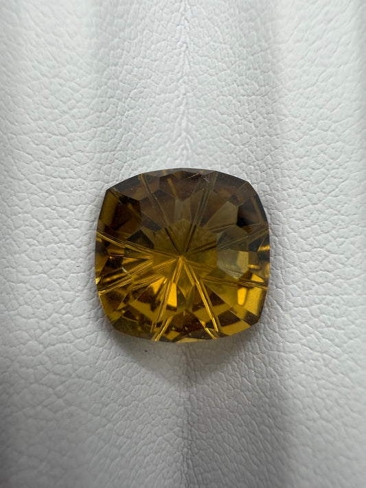 Goldquarz, 3.15 Karat, unbehandelt