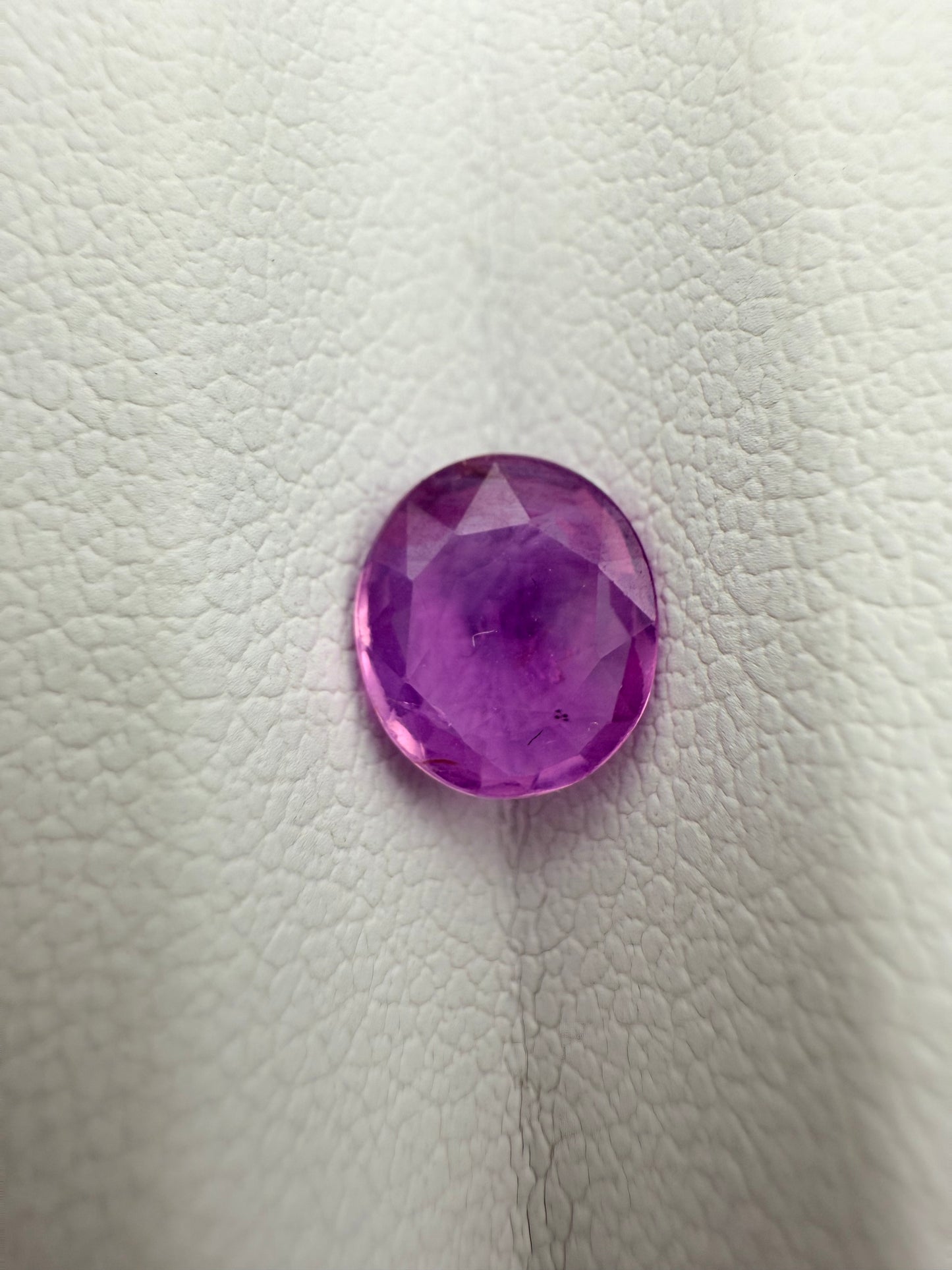 pinker Saphir, 1.11 Karat, unbehandelt