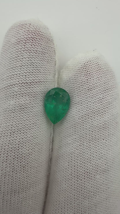 Sambischer Smaragd, 1.60 Karat, minor oil