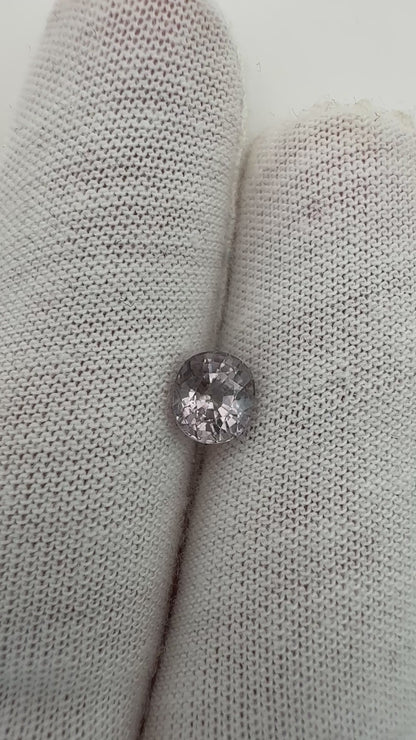 pinker Spinell, 1.16 Karat, unbehandelt